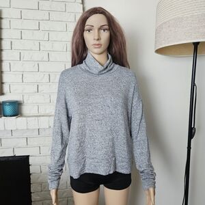 Aritzia Community Women's Gray Turtleneck Sweater Oversized